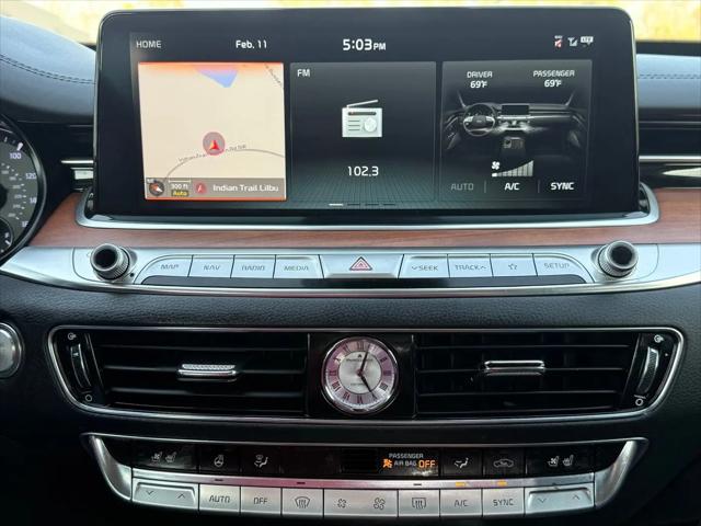 2020 Kia K900 Luxury