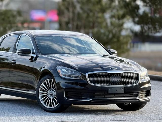 2020 Kia K900 Luxury