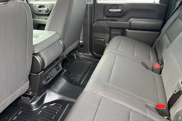 2026 GMC Sierra 2500HD Crew Cab, Long Bed, Pro, 4WD