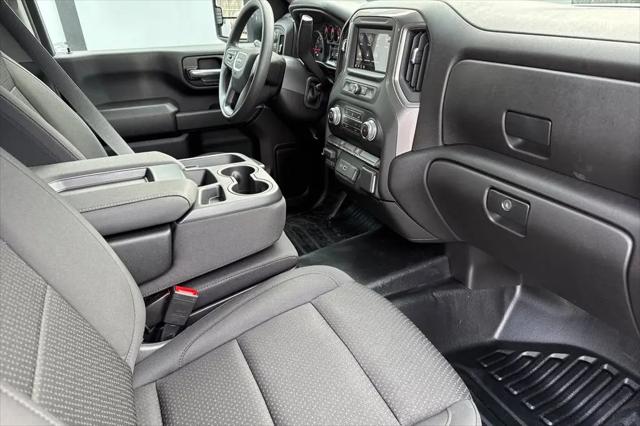 2026 GMC Sierra 2500HD Crew Cab, Long Bed, Pro, 4WD