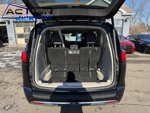 2019 Chrysler Pacifica Hybrid Limited