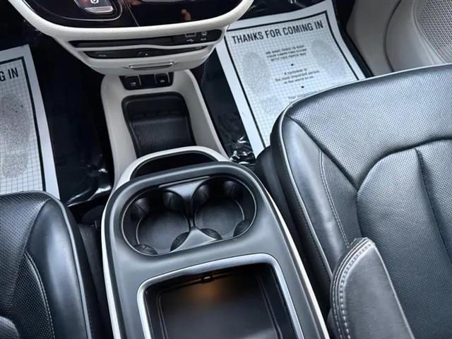 2019 Chrysler Pacifica Hybrid Limited
