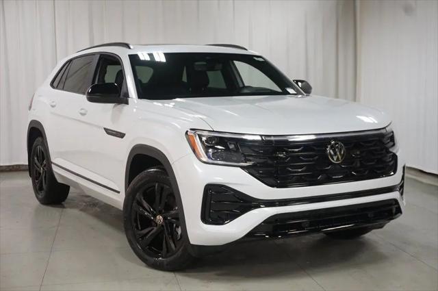 2026 Volkswagen Atlas Cross Sport SEL R-Line Black