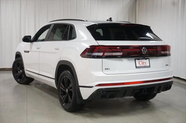 2026 Volkswagen Atlas Cross Sport SEL R-Line Black