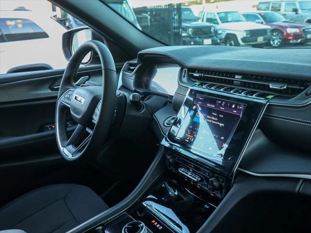 2026 Jeep Grand Cherokee L Altitude 4x2