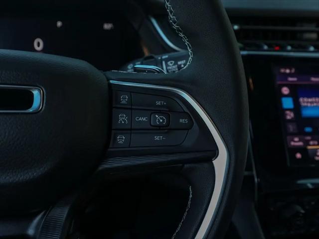 2026 Jeep Grand Cherokee L Altitude 4x2
