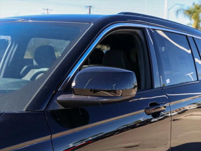 2026 Jeep Grand Cherokee L Altitude 4x2