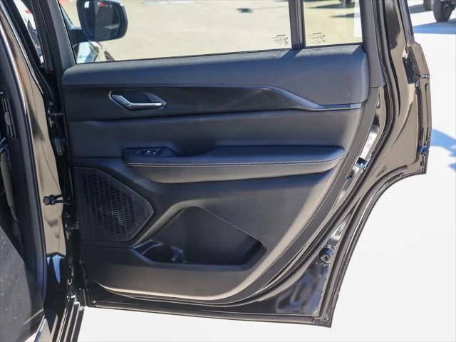 2026 Jeep Grand Cherokee L Altitude 4x2