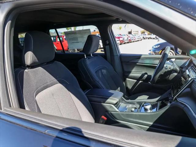 2026 Jeep Grand Cherokee L Altitude 4x2