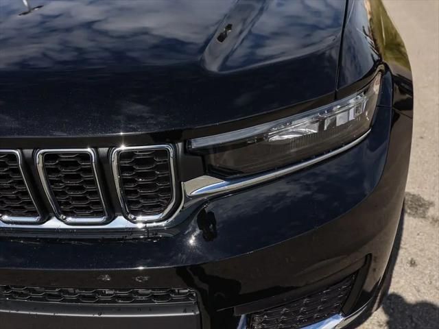 2026 Jeep Grand Cherokee L Altitude 4x2