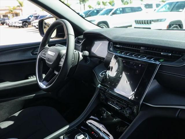 2026 Jeep Grand Cherokee L Altitude 4x2