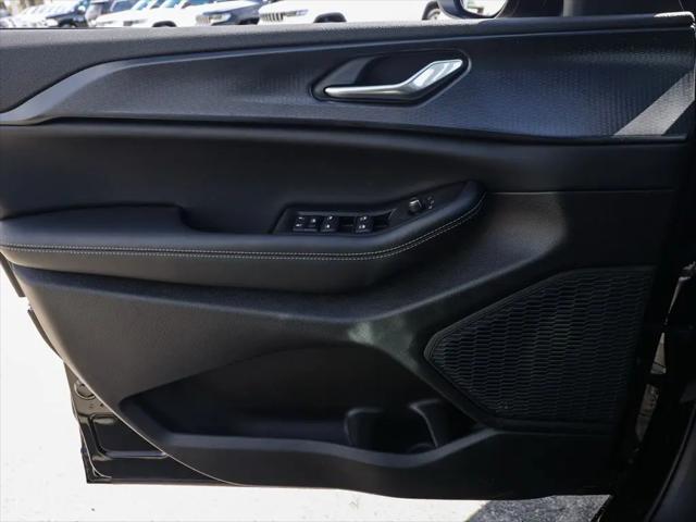 2026 Jeep Grand Cherokee L Altitude 4x2