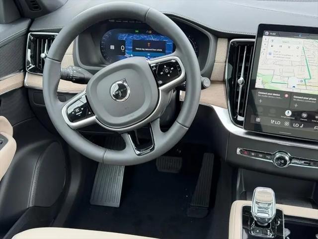 2026 Volvo XC90 Core, B5 AWD Gas (mild hybrid), Gasoline, Bright, 7 Seats