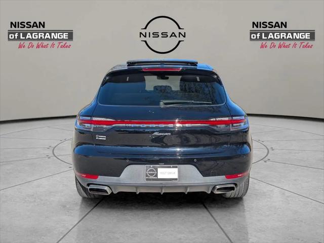 2021 Porsche Macan Macan