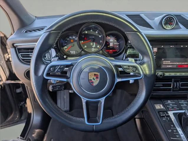 2021 Porsche Macan Macan