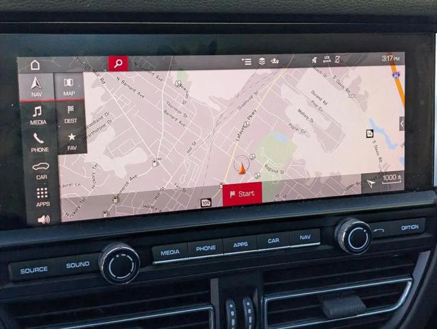 2021 Porsche Macan Macan