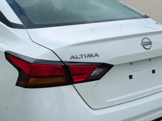 2025 Nissan Altima S FWD