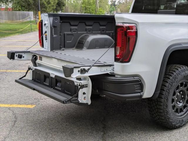 2026 GMC Sierra 1500 Crew Cab, Short Bed, AT4X, 4WD