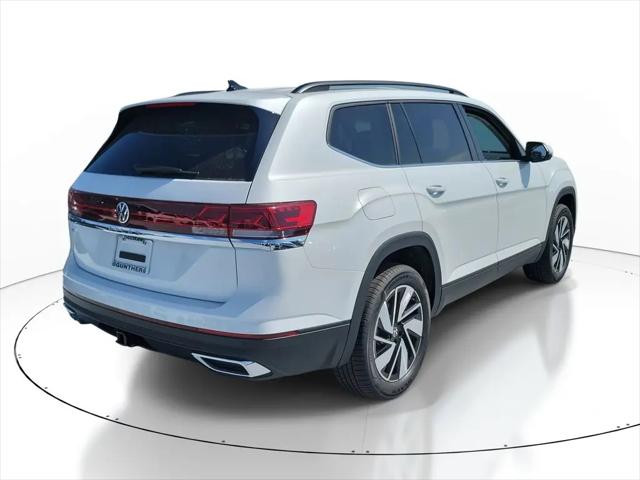 2026 Volkswagen Atlas SE with Technology