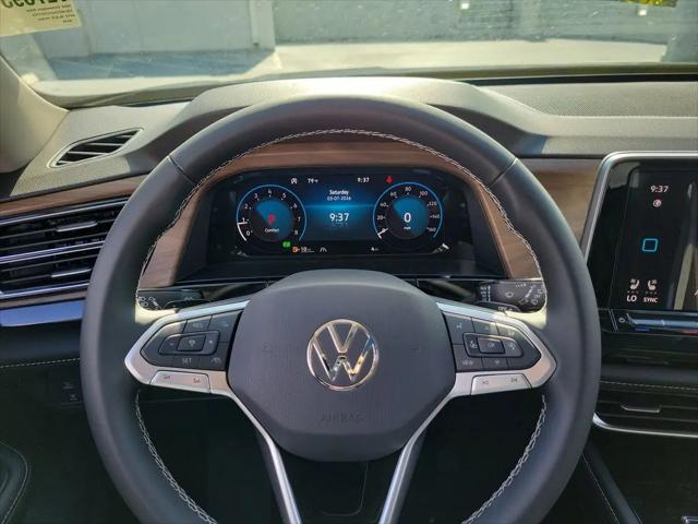 2026 Volkswagen Atlas SE with Technology