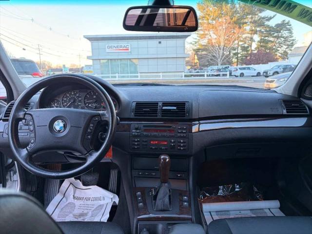 2004 BMW 325xi 325xi