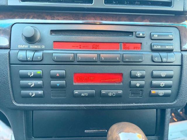 2004 BMW 325xi 325xi