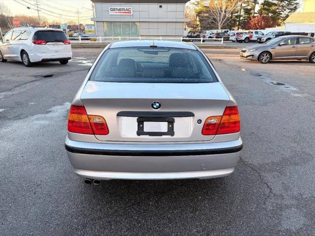 2004 BMW 325xi 325xi