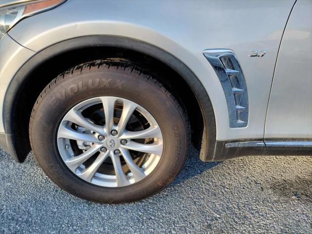 2016 INFINITI QX70 3.7