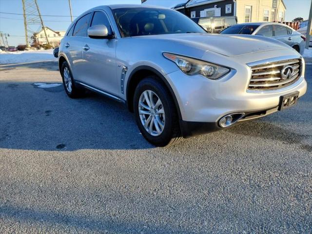 2016 INFINITI QX70 3.7