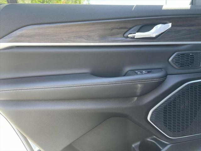 2026 Jeep Grand Cherokee L Limited 4x4