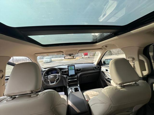 2022 Ford Explorer Platinum