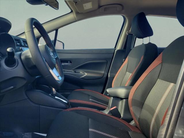 2025 Nissan Versa 1.6 SR