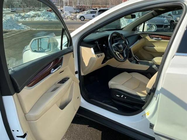 2018 Cadillac XT5 Luxury