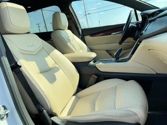 2018 Cadillac XT5 Luxury