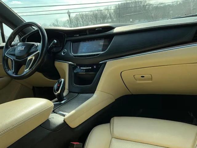 2018 Cadillac XT5 Luxury