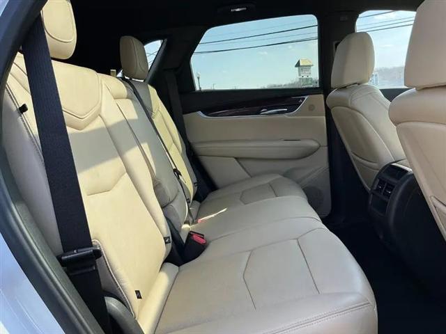 2018 Cadillac XT5 Luxury