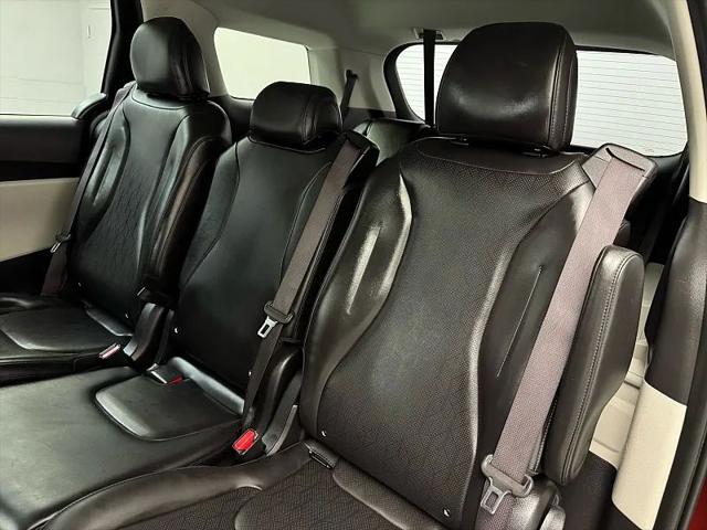 2024 Kia Carnival MPV LX Seat Package