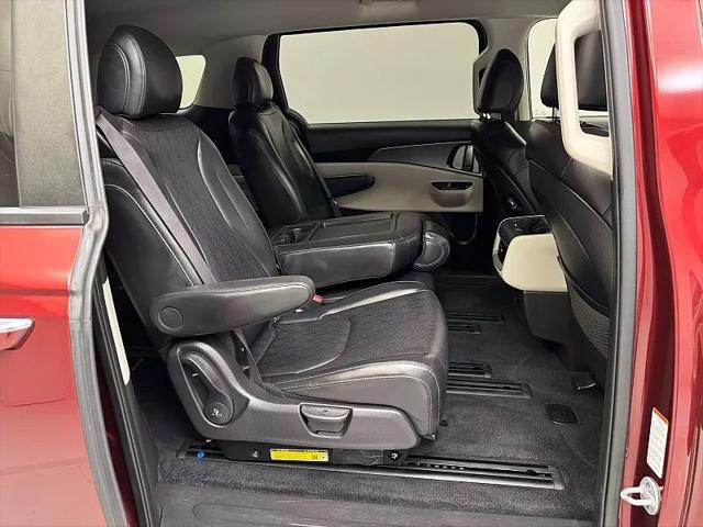 2024 Kia Carnival MPV LX Seat Package