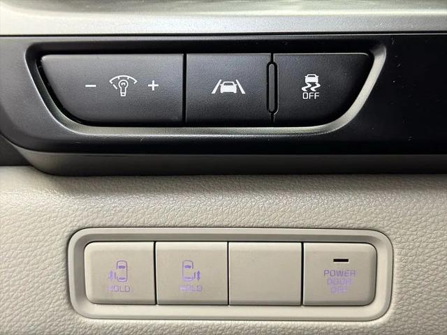 2024 Kia Carnival MPV LX Seat Package