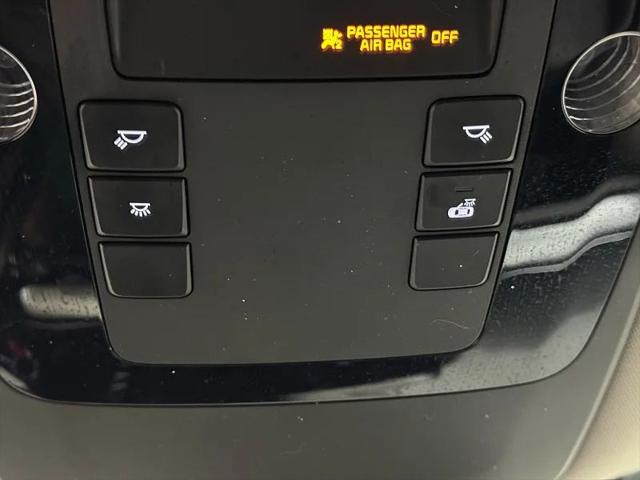 2024 Kia Carnival MPV LX Seat Package