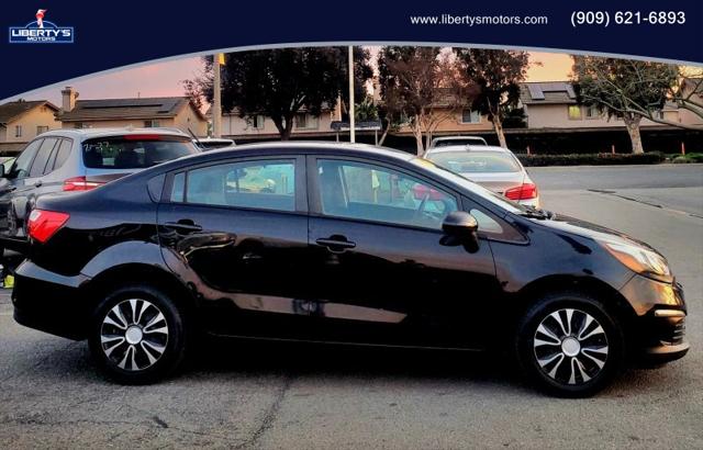 2017 Kia Rio LX