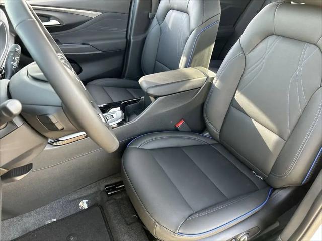 2026 Buick NV Sport Touring FWD