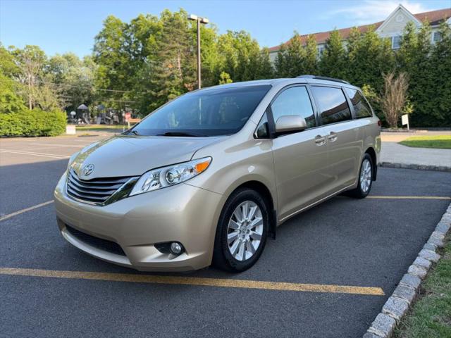 2014 Toyota Sienna XLE 7 Passenger for sale in Avenel, NJ