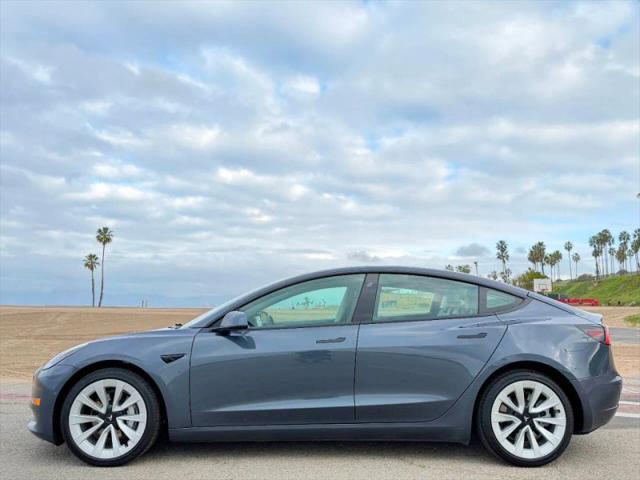 2022 Tesla Model 3 Rear-Wheel Drive