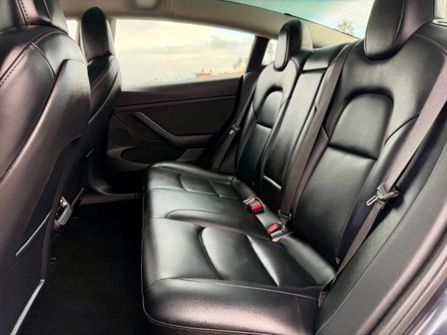 2022 Tesla Model 3 Rear-Wheel Drive