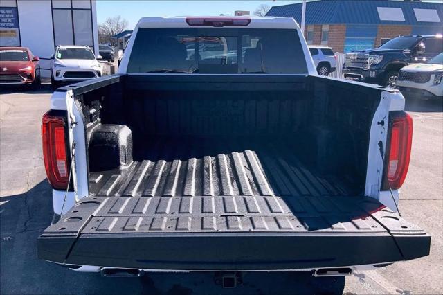 2026 GMC Sierra 1500 Crew Cab, Short Bed, AT4, 4WD
