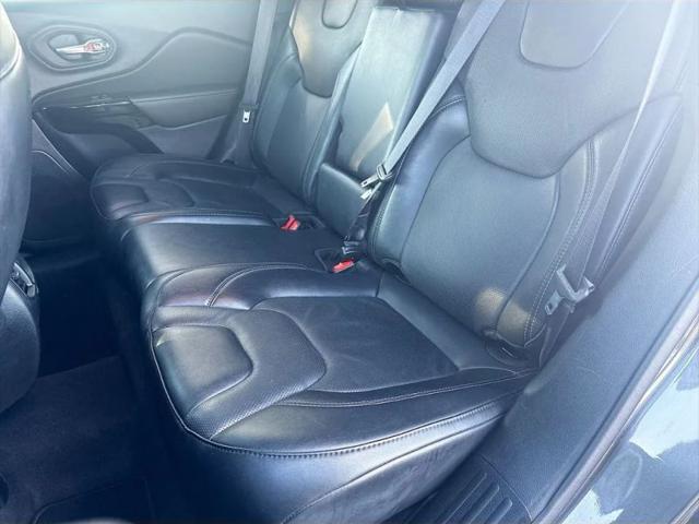 2023 Jeep Cherokee Altitude Lux 4x4