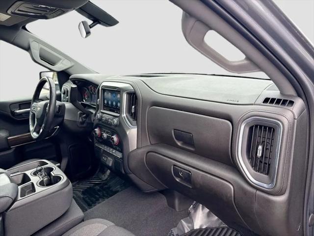 2022 Chevrolet Silverado 1500 4WD Crew Cab Short Bed LT with 2FL