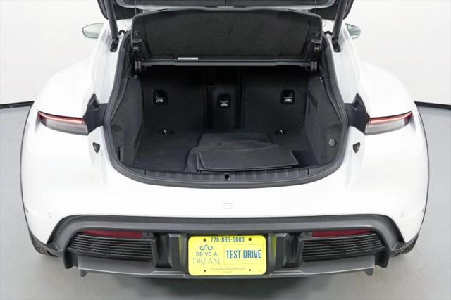 2021 Porsche Taycan Cross Turismo 4