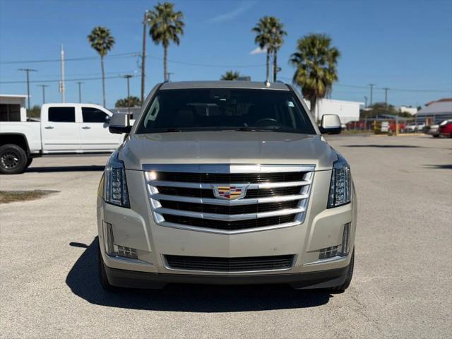 2017 Cadillac Escalade Luxury